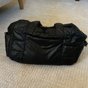 7am Enfant Voyage Diaper Bag SoHo Carryall Black